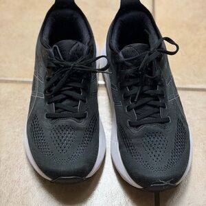 ASICS
WOMEN'S GEL-KAYANO 32